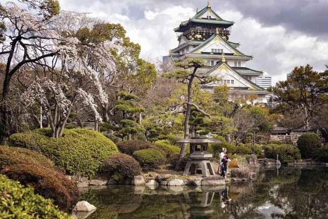 Learn about .. the most prominent tourist destinations that characterized "Osaka Japan" ...