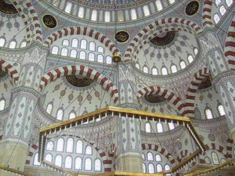 4- Central Mosque: 