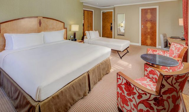 Hilton London Paddington features spacious rooms that can accommodate an extra bed upon request