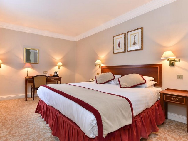 Learn more about Park Lane Mews Hotel London, a luxury London hotel