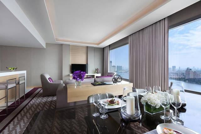 Avani Riverside Hotel Bangkok is a great hotel overlooking the river
