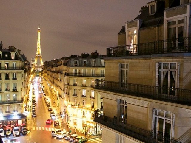 Report on the Novotel Paris 17 hotel