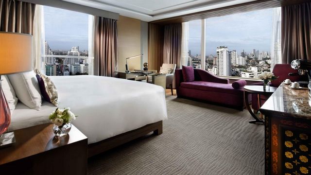 A report examining the Sofitel Bangkok Hotel, its most famous features and best price offers 