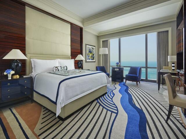 Four Seasons Hotel Bahrain may be the best hotel in Manama. Try and tell us.
