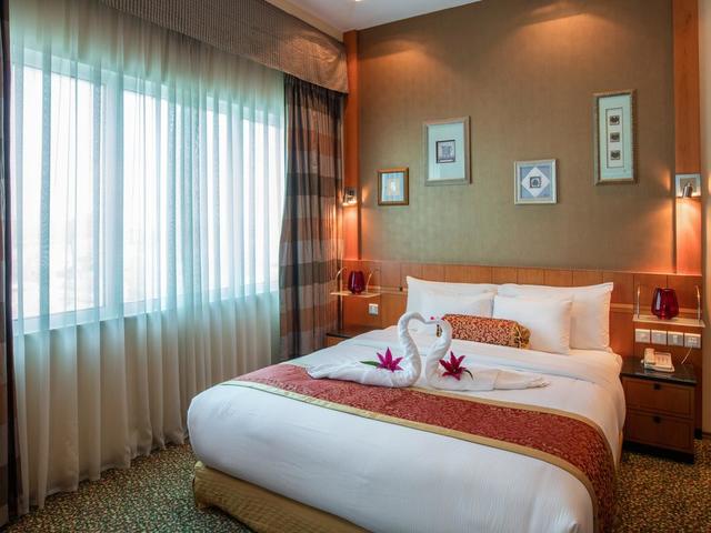 Gulf Court Hotel Bahrain features distinctive facilities and modern design.