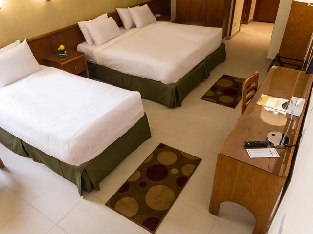 The multi-bed rooms in the Grand Plaza Hotel Alexandria Smouha with distinguished room facilities