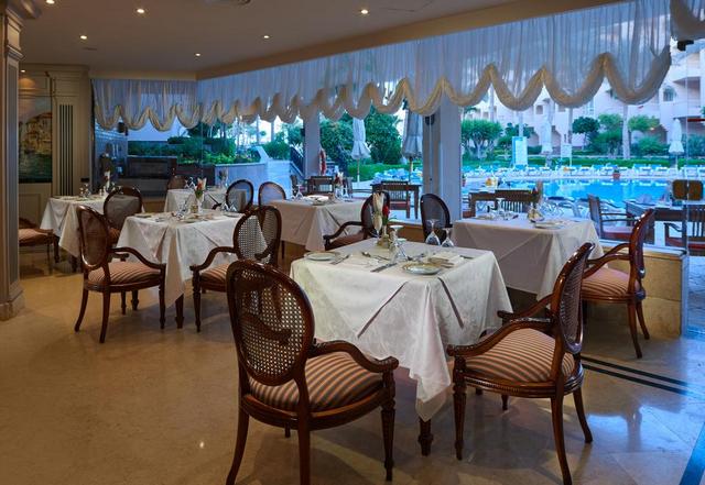 Restaurant with beautiful views at Sea Star Beau Rivage Hotel Hurghada
