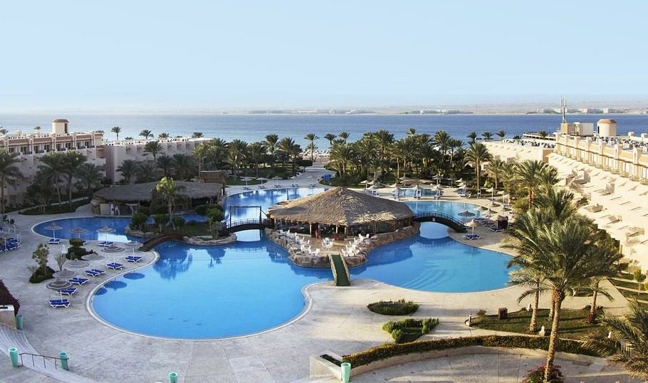 165834909 copy 910x538 - 6 of the best Hurghada resorts 5 stars recommended 2022